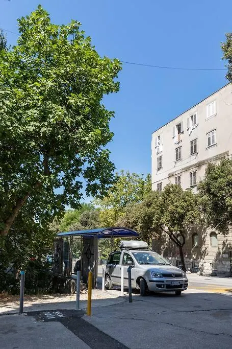 Giardino Apartment Split